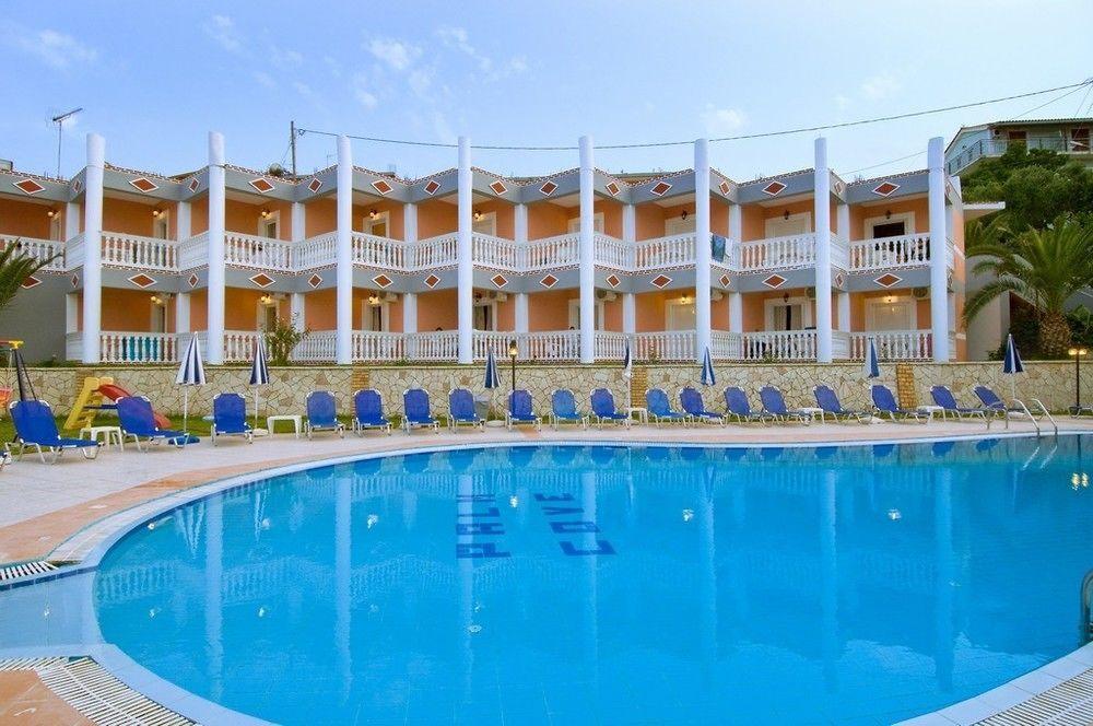 Callinica Hotel Циливи Екстериор снимка